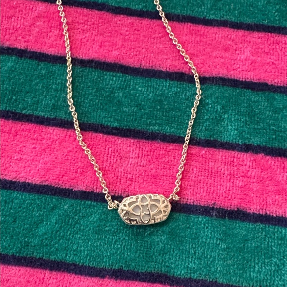 Kendra Scott Elisa gold pendant necklace in Iridescent Drusy - Picture 4 of 7